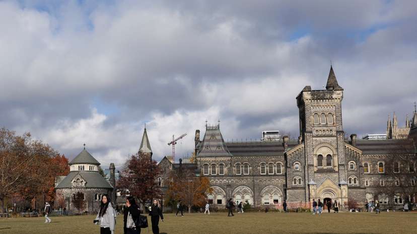 Canada aims to attract top US scholars with government funding boost