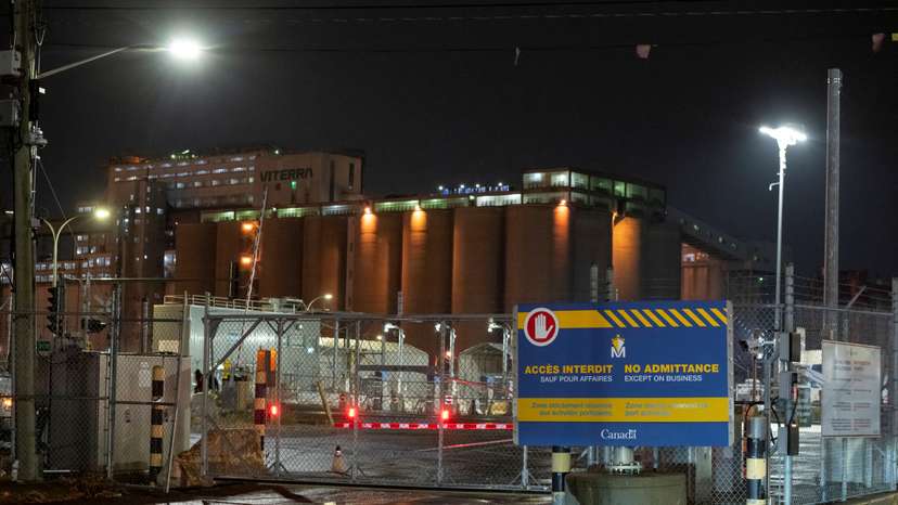 Montreal port employers shutdown operations over labour dispute
