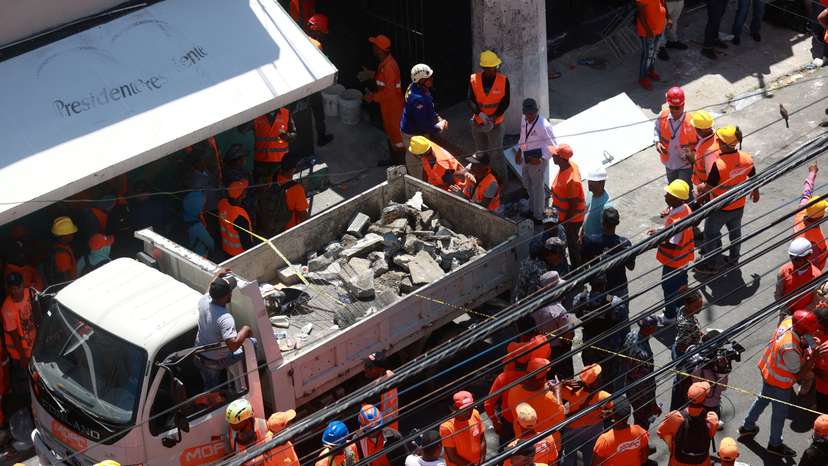 Night club's roof collapses in Santo Domingo