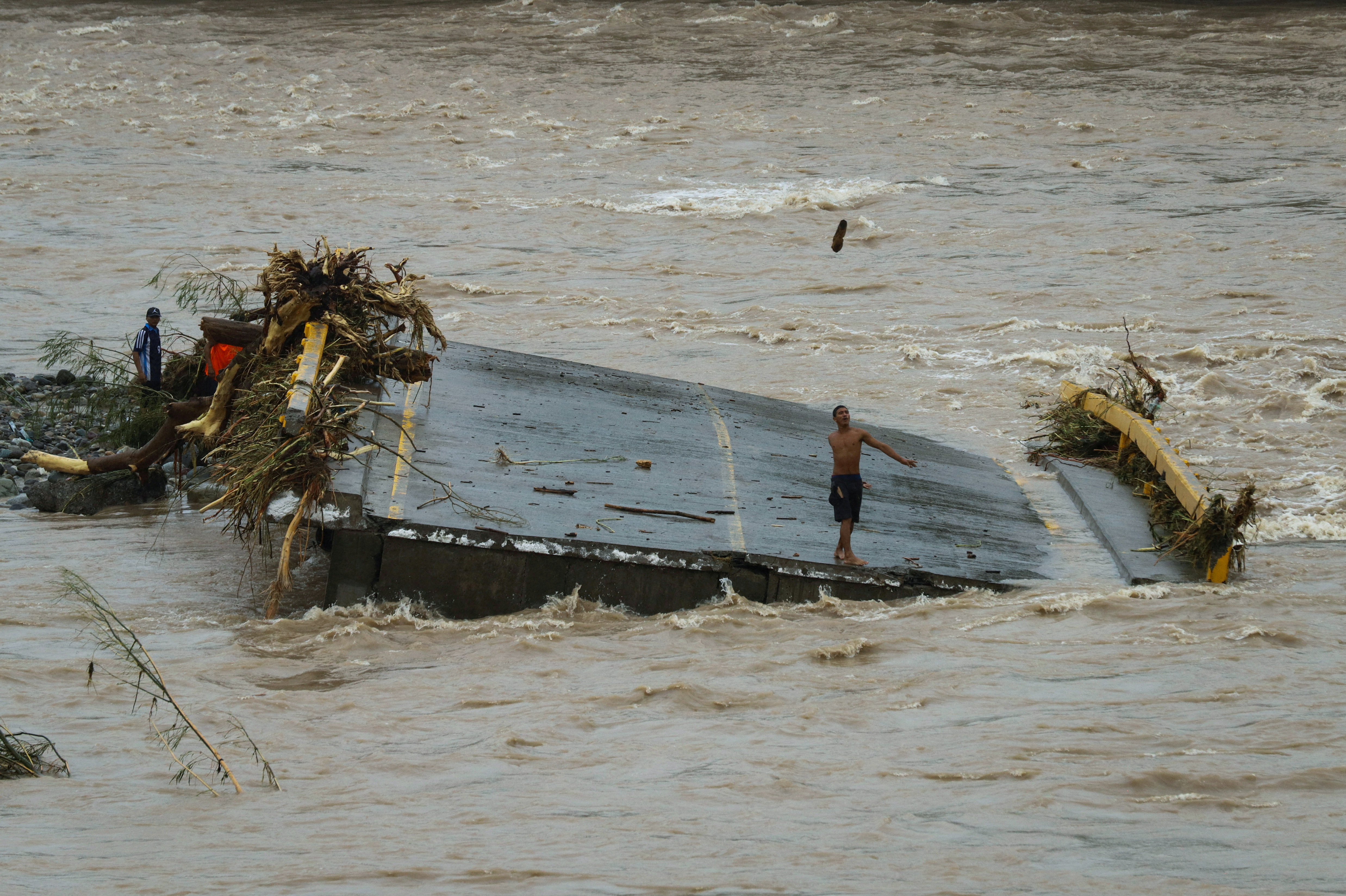 2024 in photos: the world under water