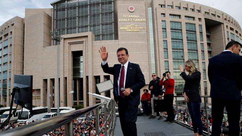 FILE PHOTO: Istanbul Mayor Imamoglu addresses his supporters in front of the Caglayan Courthouse
