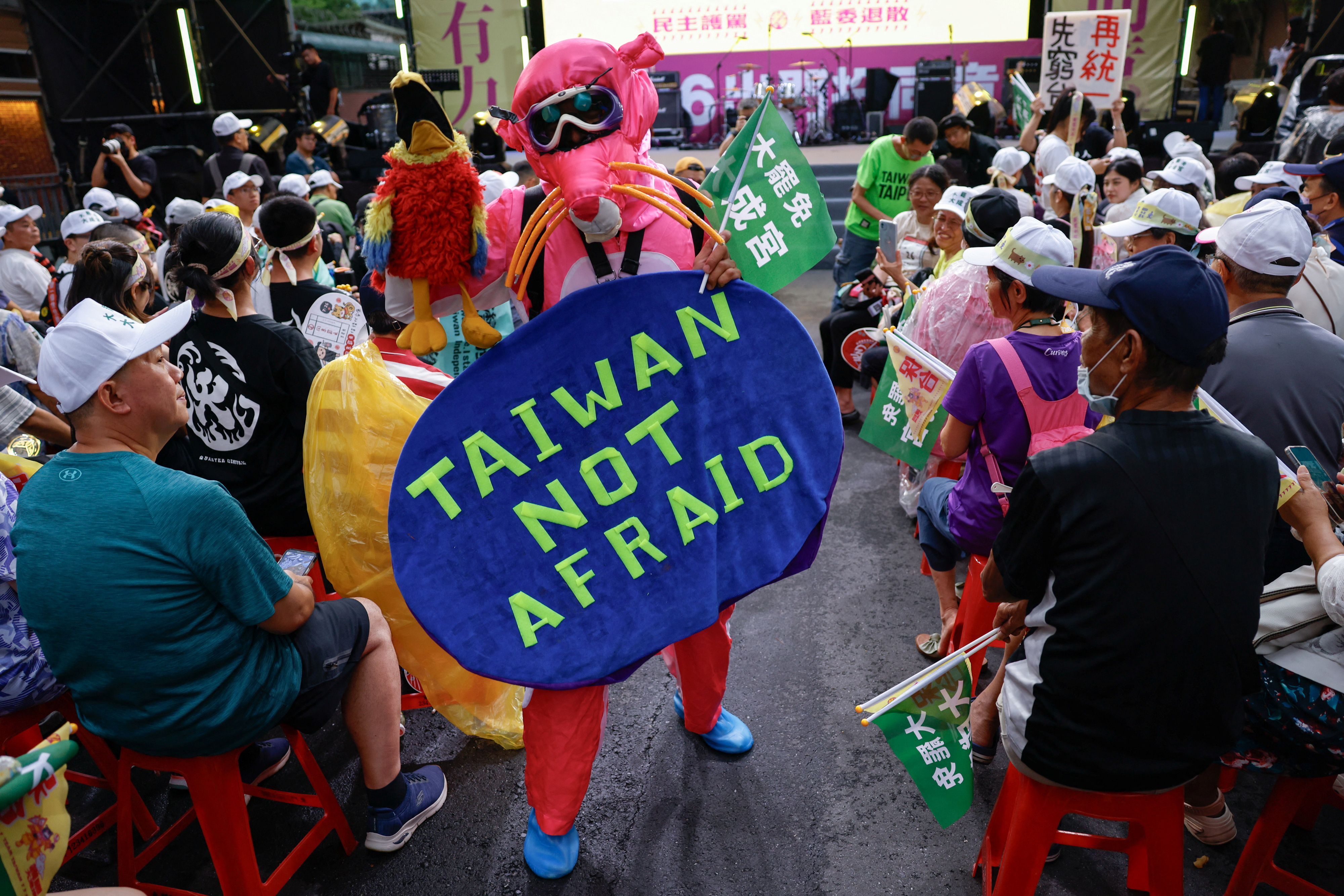 Supporters of the recall movement gather in Taipei
