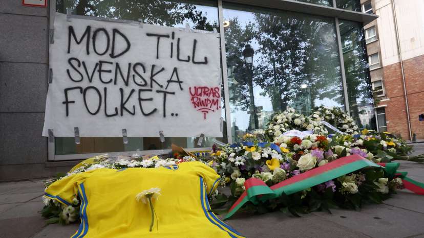 Swedish PM Kristersson and Belgian PM De Croo pay tribute to the victims of the shooting in Brussels