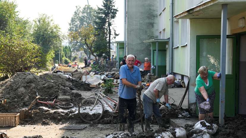 Aftermath of flooding in Glucholazy