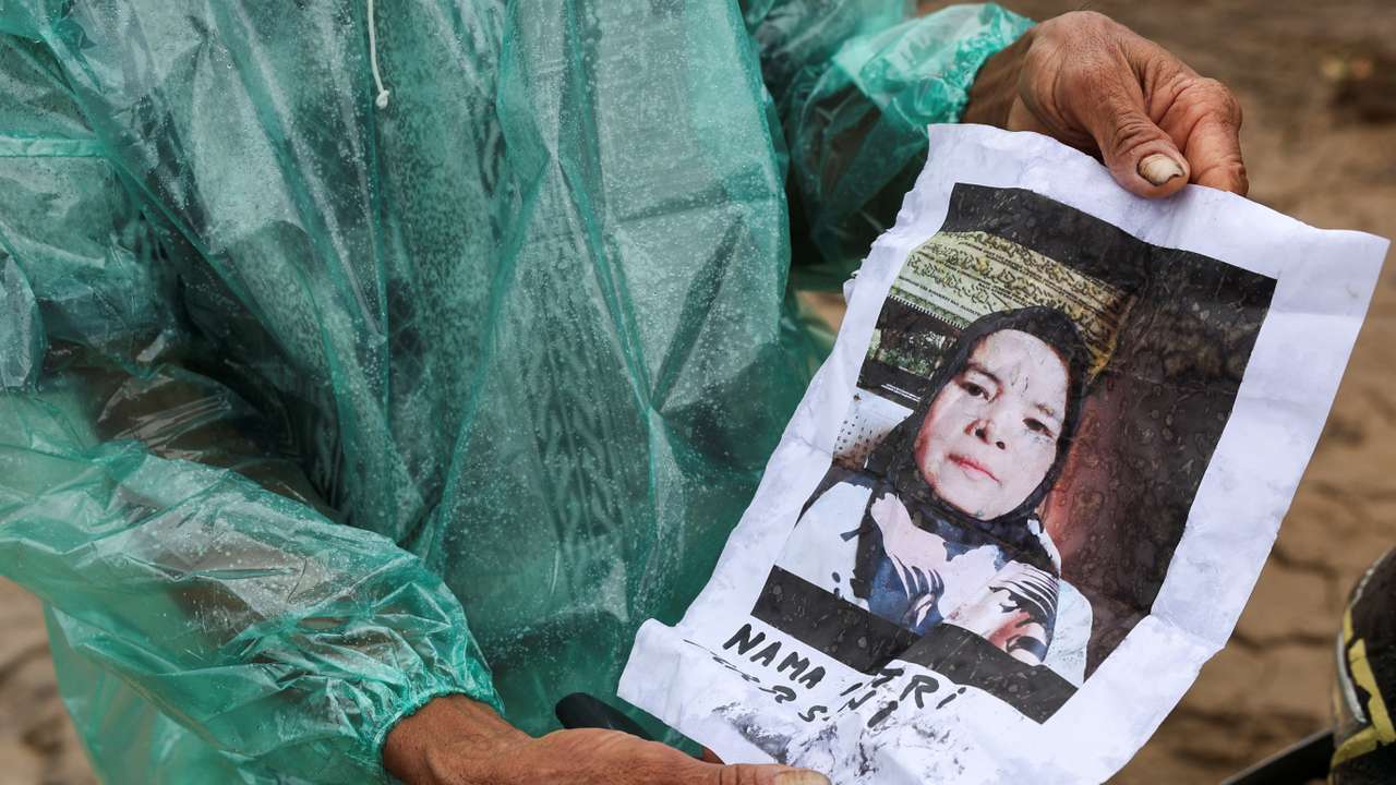 Aftermath at an area hit by flash floods in Palembayan, Agam, West Sumatra