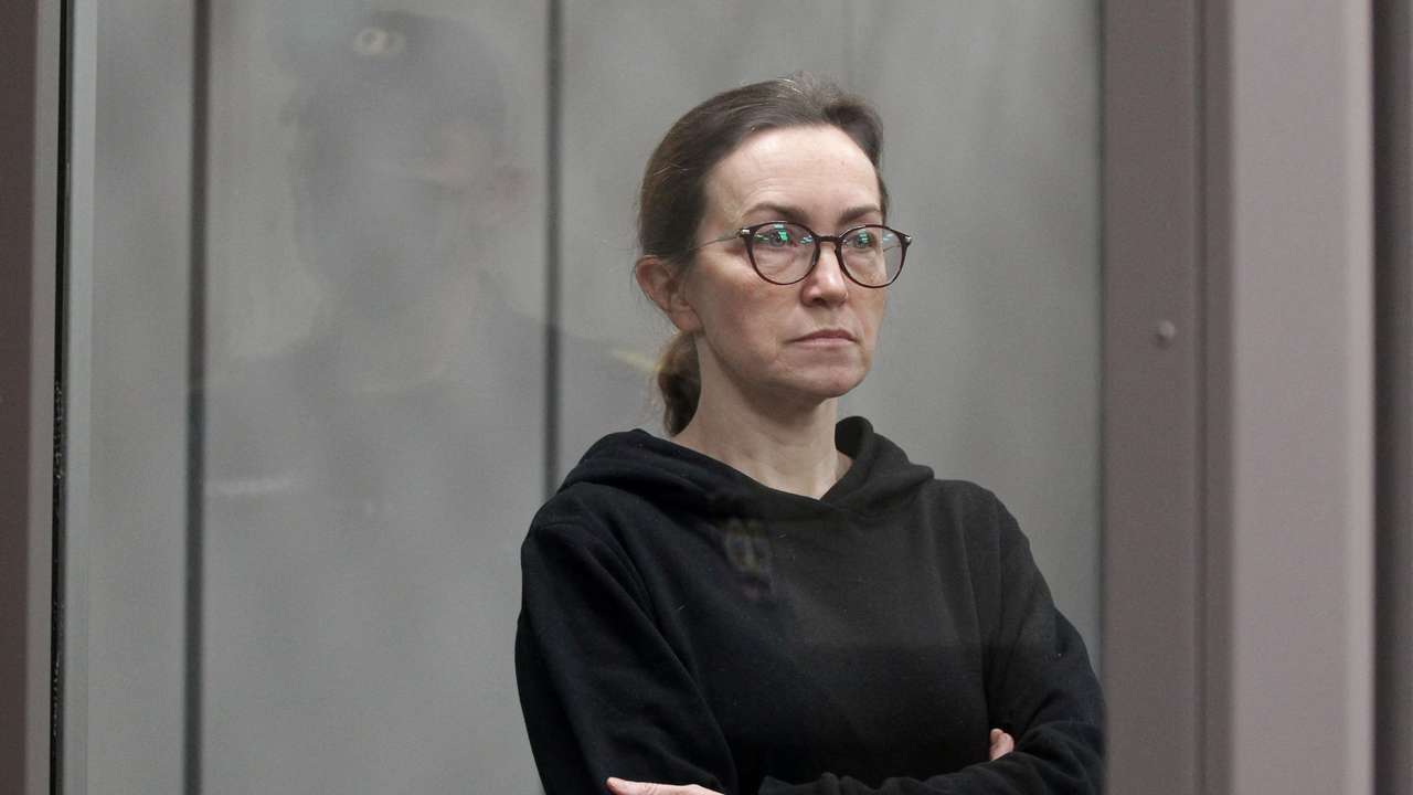 Journalist Alsu Kurmasheva attends a court hearing in Kazan