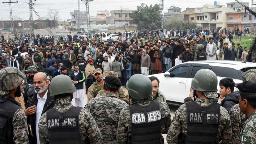 Deadly explosion at a Shi'ite Muslim mosque in Islamabad