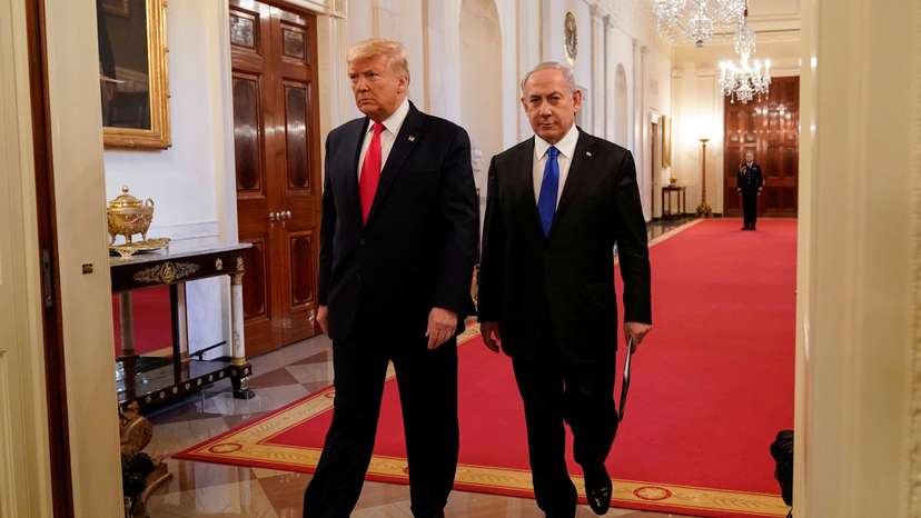 U.S. President Trump and Israel's Prime Mininister Netanyahu arrive to deliver joint remarks on Middle East peace plan proposal at the White House in Washington, U.S., January 28, 2020. REUTERS/Joshua Roberts