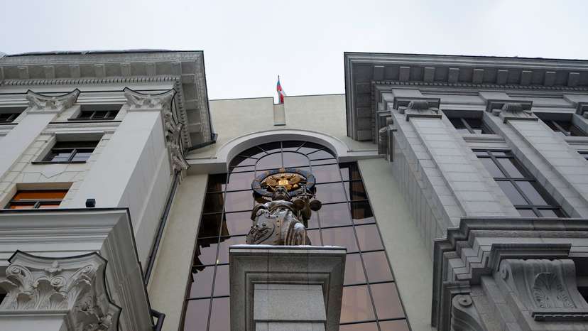 Top Russian court bans LGBT movement as “extremist”