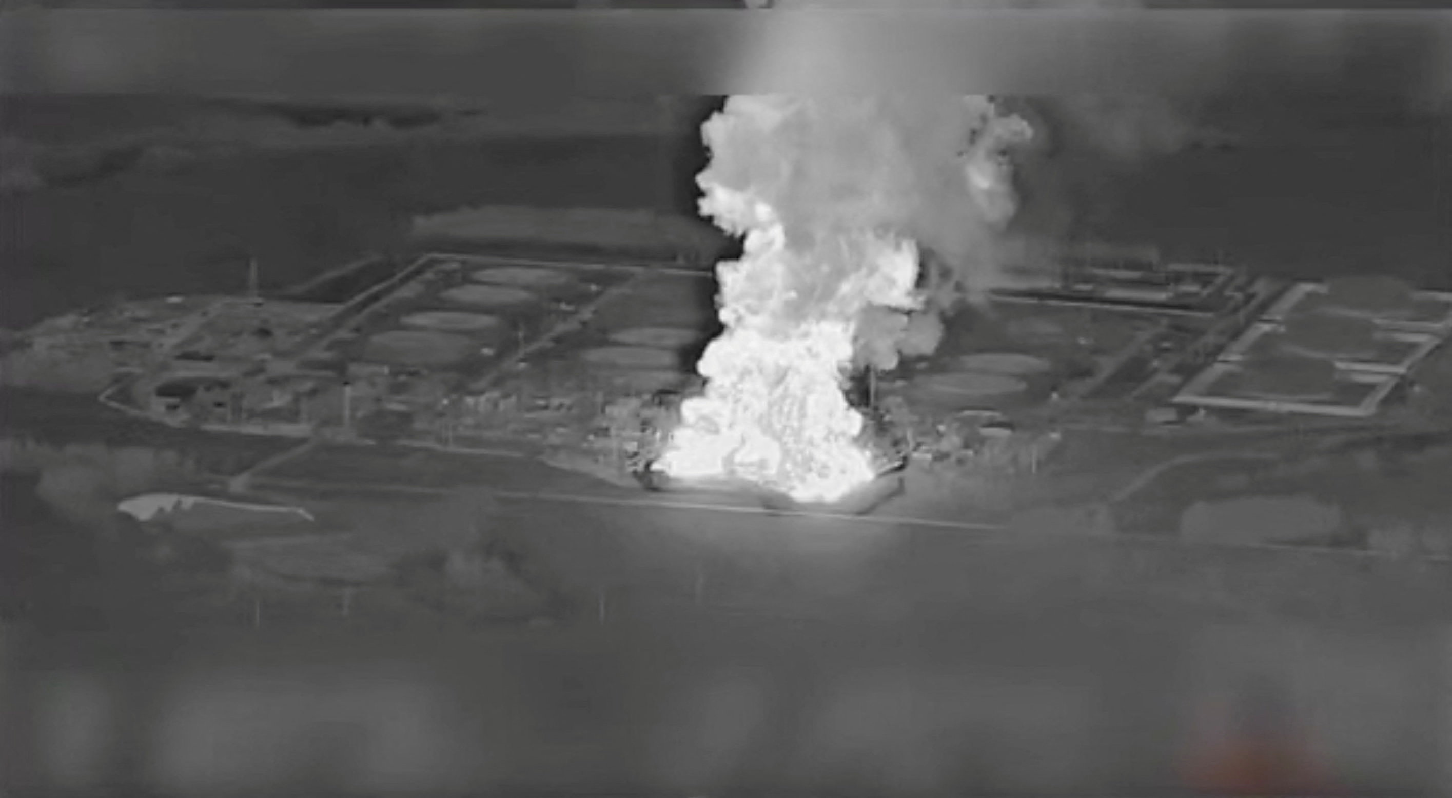 Massive fire at Unecha oil pumping station