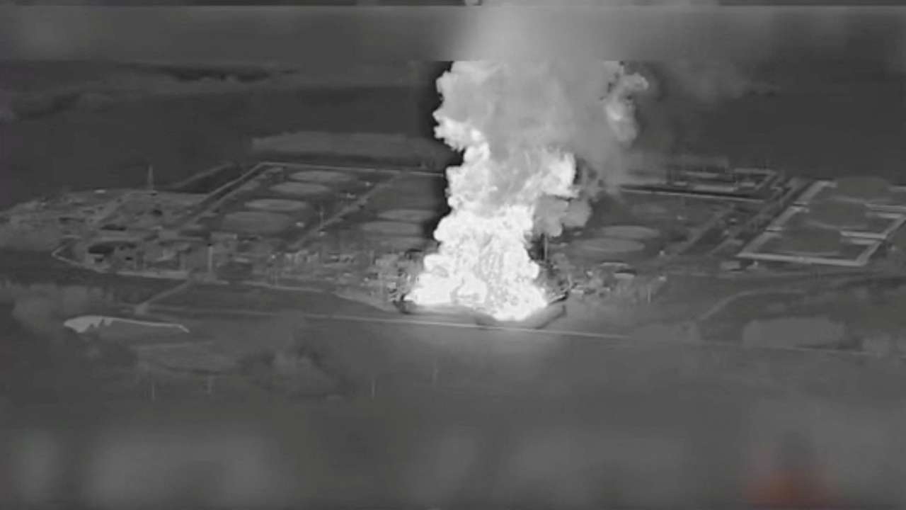 Massive fire at Unecha oil pumping station