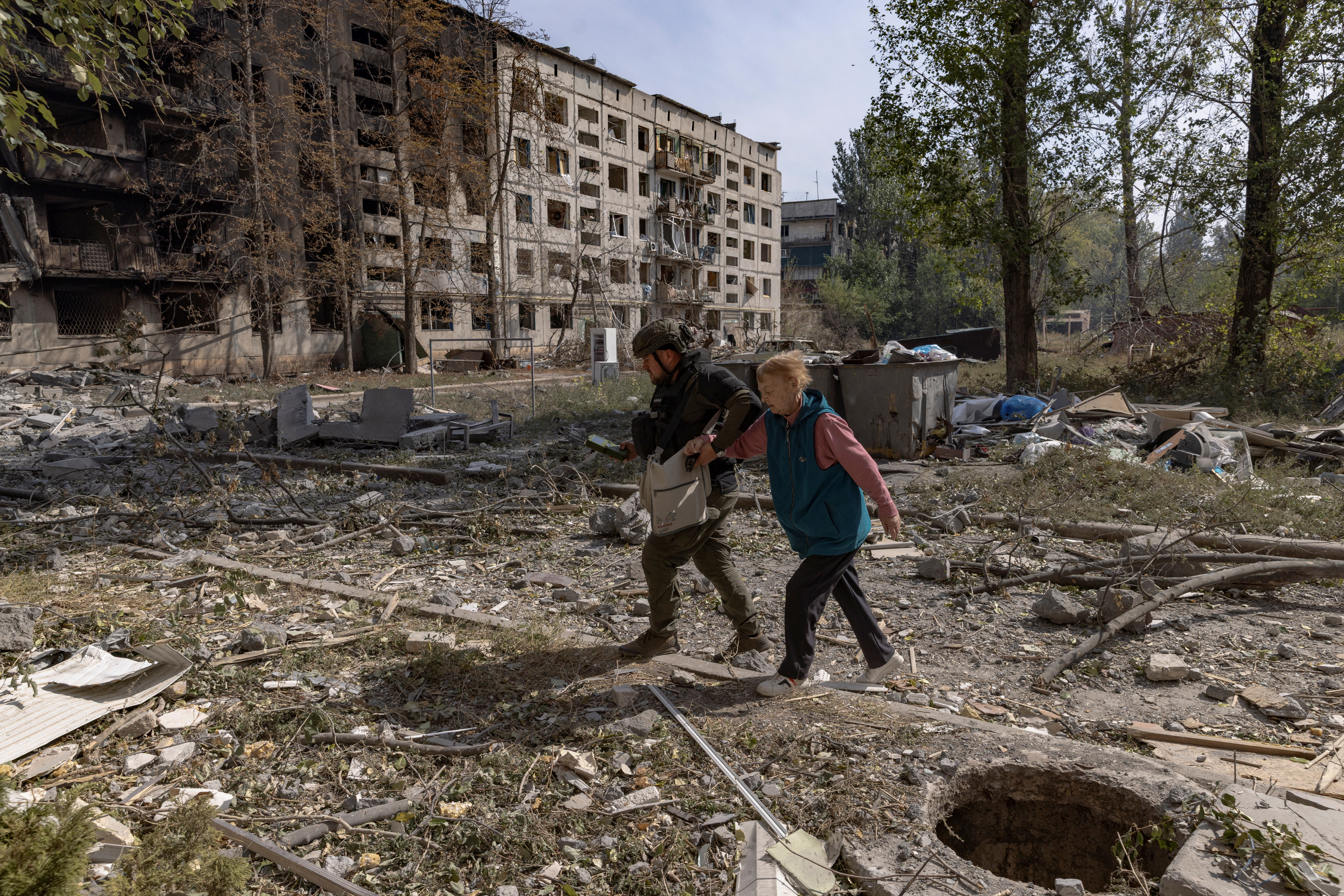 Evacuation of residents from the frontline town of Kostiantynivka
