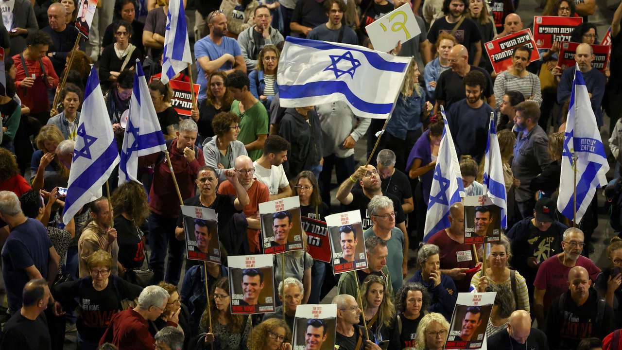 Protest against Israeli PM Netanyahu's government and to call for the release of hostages kidnapped in the deadly October 7 attack by Hamas, in Tel Aviv