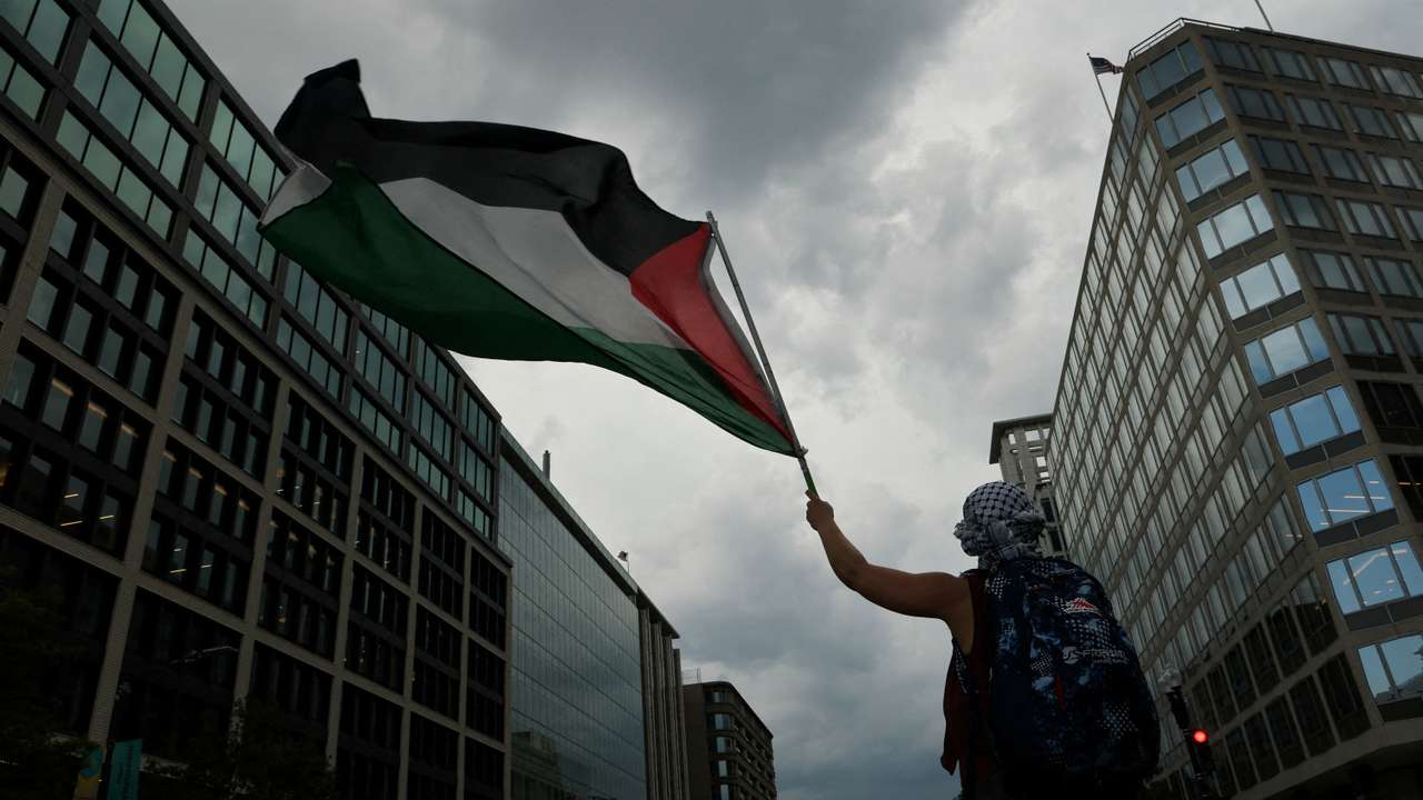Protest in support of Palestinians in Gaza, during Israeli Prime Minister Benjamin Netanyahu's visit to Washington