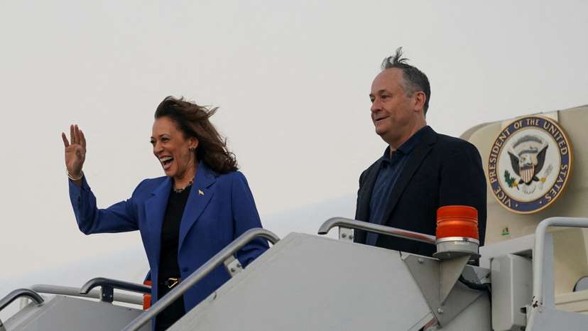 Democratic presidential candidate Harris upon arrival in Chicago for the Democratic National Convention