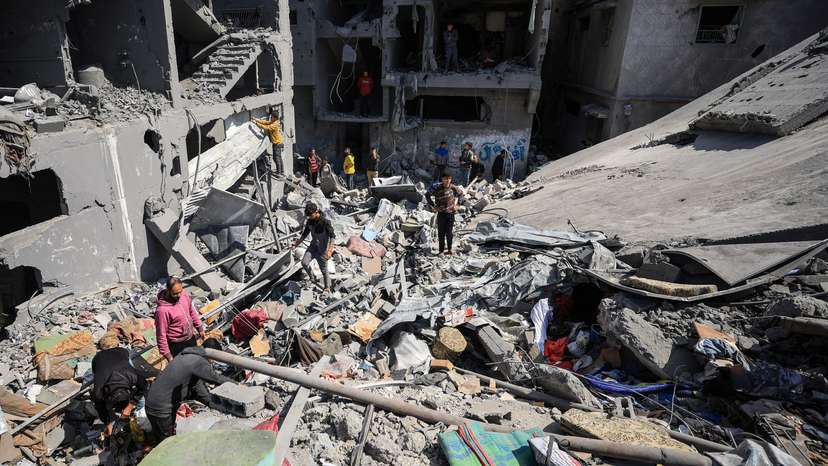 Aftermath of an Israeli strike in Shejaia, Gaza City