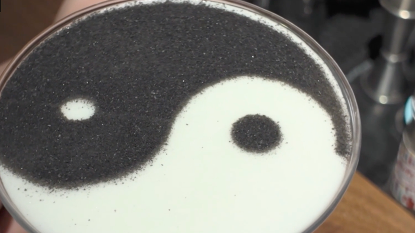 Shanghai bar shakes up traditional Chinese medicine with modern mixology