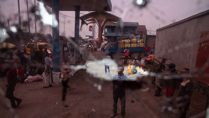 Residents survey damage from fighting between M23 rebels and Congolese forces in Goma