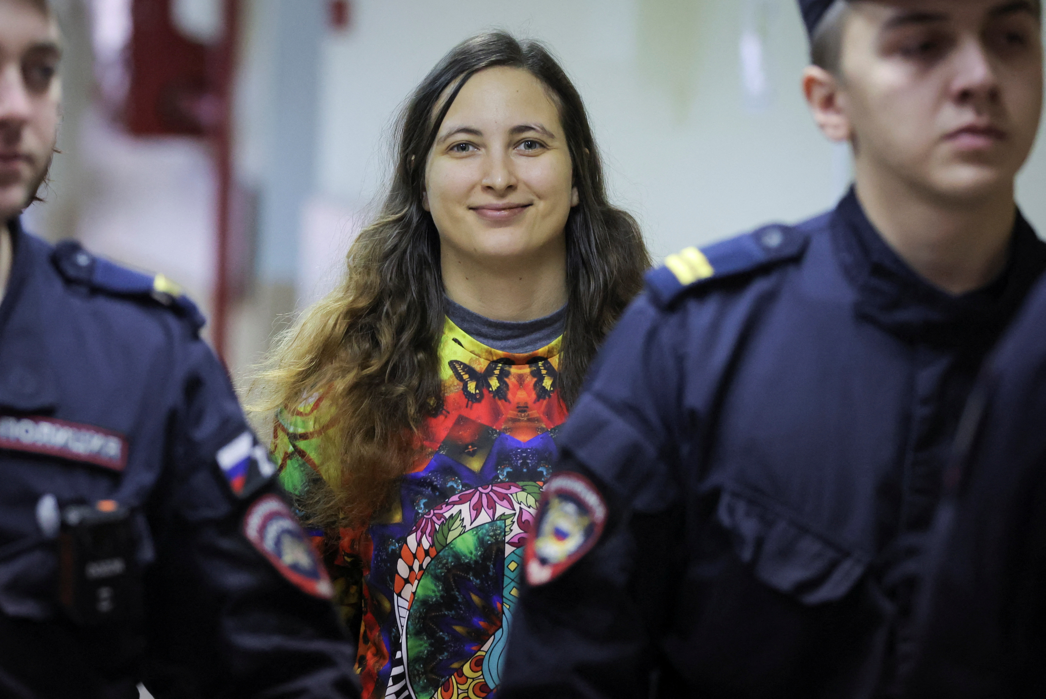 Artist Skochilenko charged with discrediting Russian army appears in court