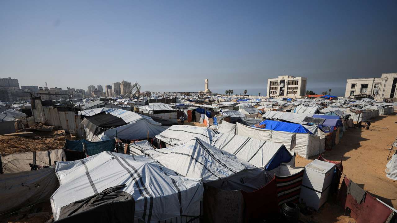 General view of tent shelters housing displaced Palestinians who lost their homes during the war, amid worsening humanitarian conditions, in Gaza