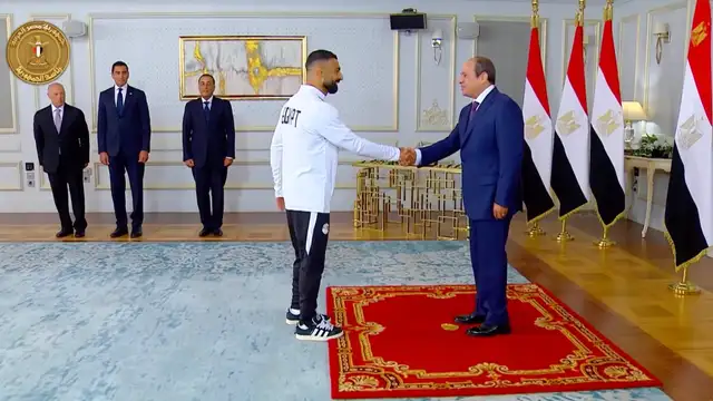 El-Sisi honours Egypt team