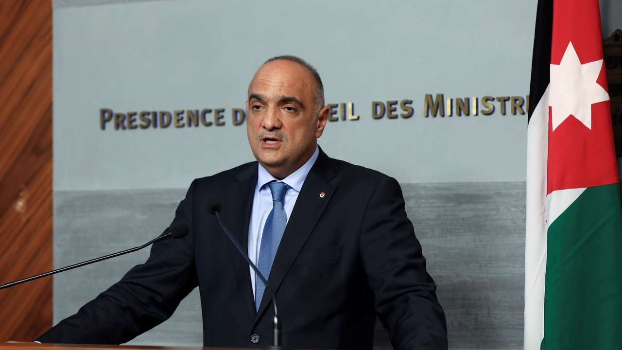 Jordanian PM Bisher al-Khasawneh speaks during a joint news conference with his Lebanese counterpart Najib Mikati at the government palace in Beirut