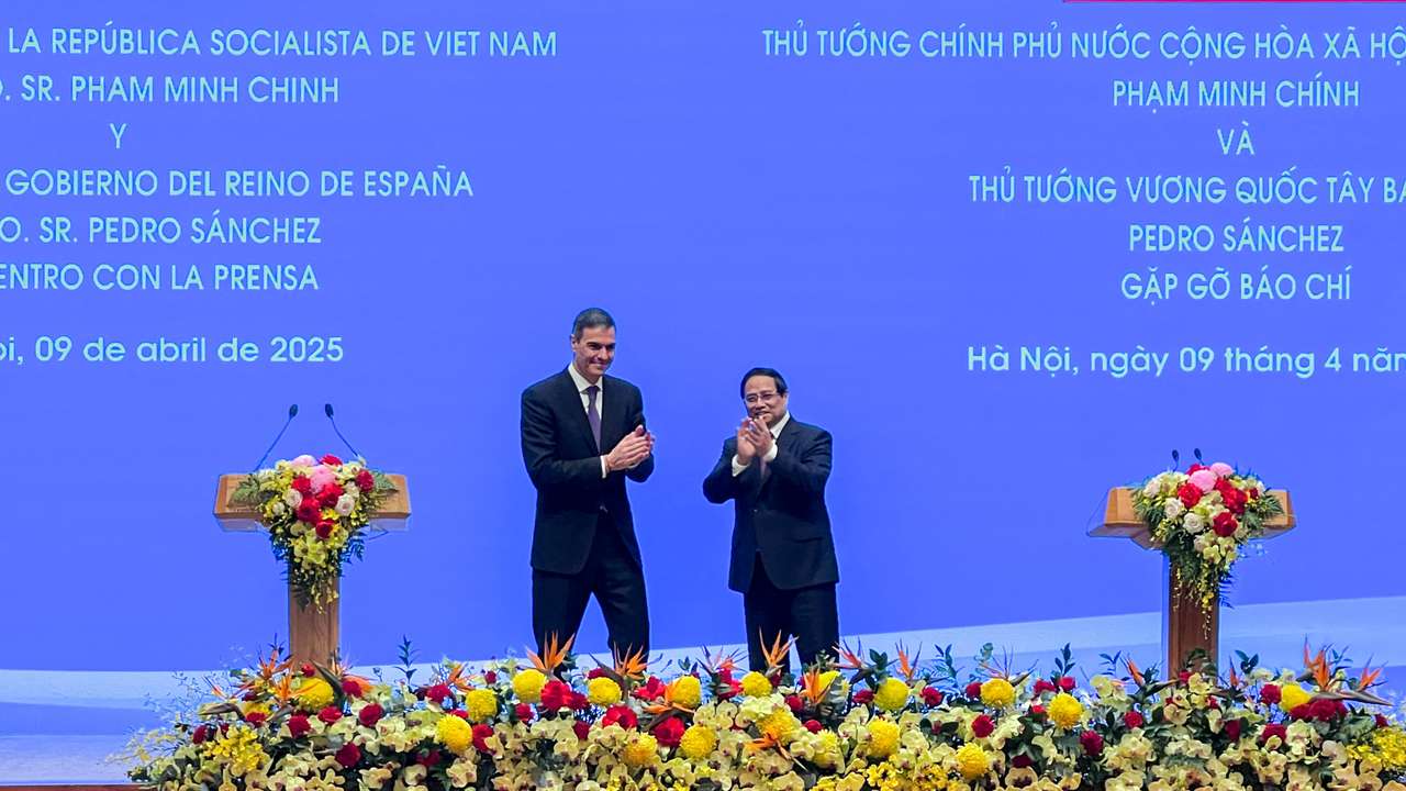 Spain's Prime Minister Pedro Sanchez visits Hanoi