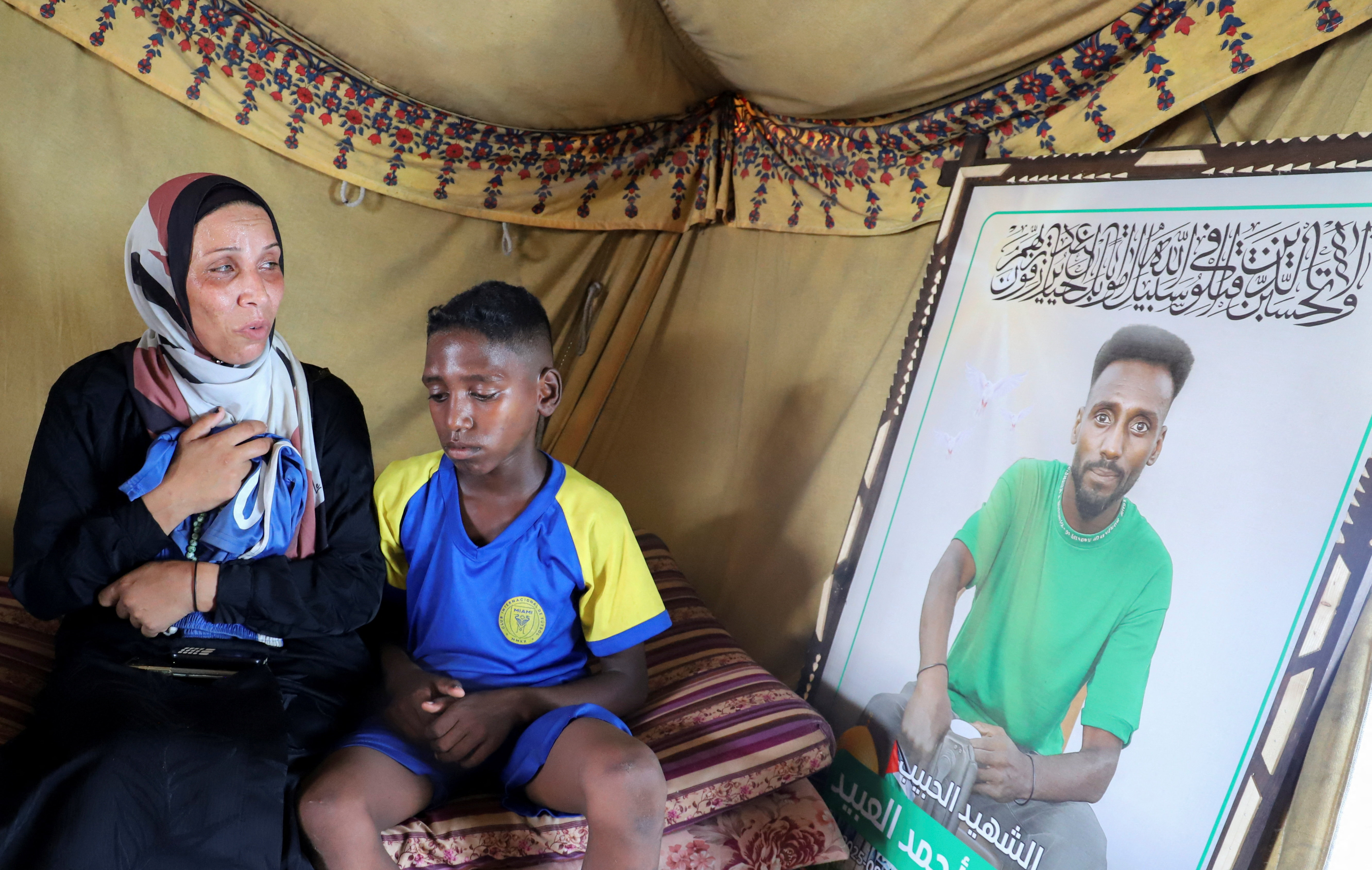 'He meant everything to me.' Family and fans mourn 'Palestinian Pele'