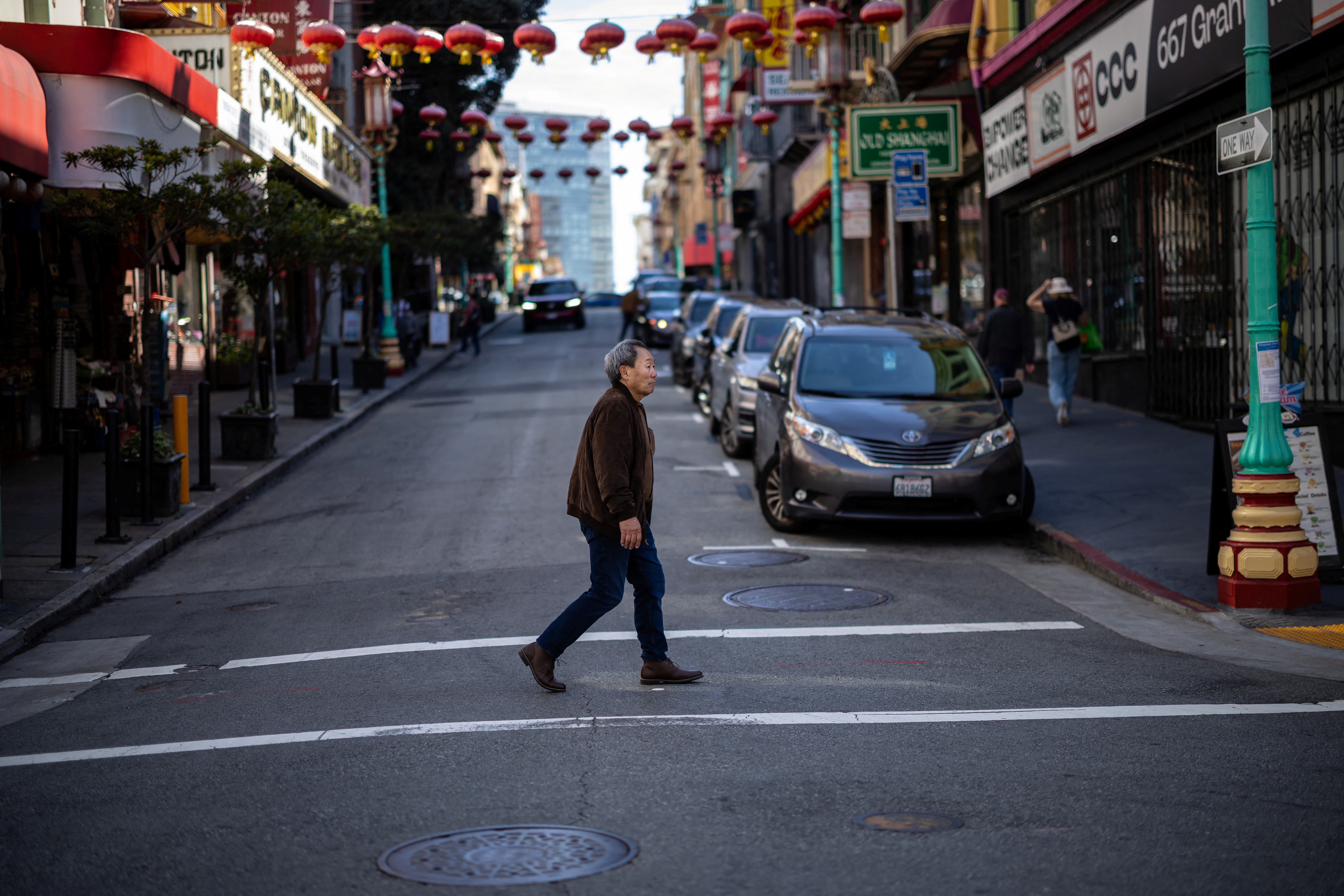 Trump's quest to curb birthright citizenship echoes 128-year-old Supreme Court case