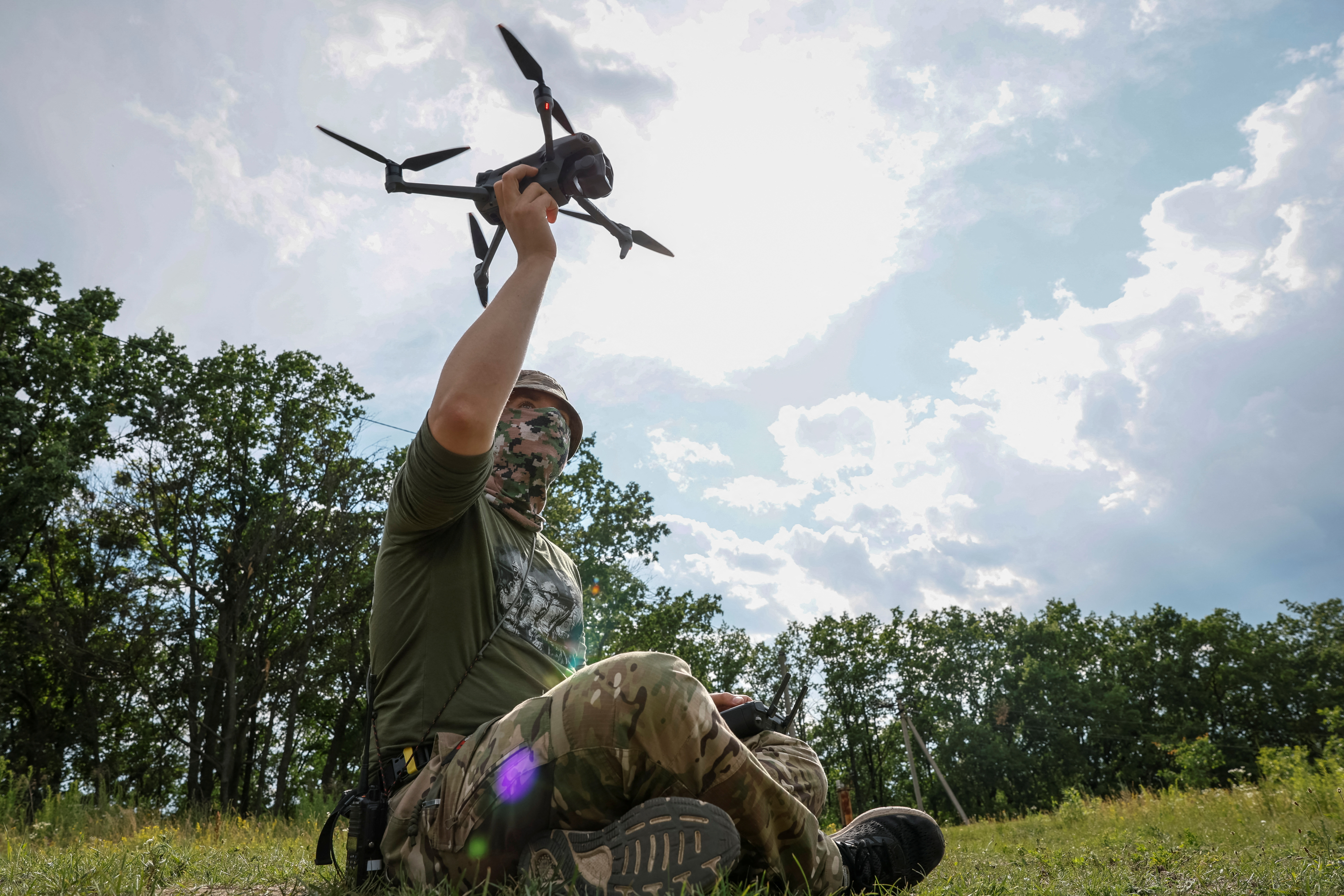 Soldier practices to operate drones in Ukraine