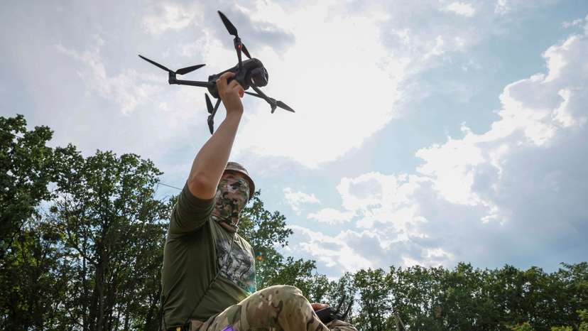 Soldier practices to operate drones in Ukraine