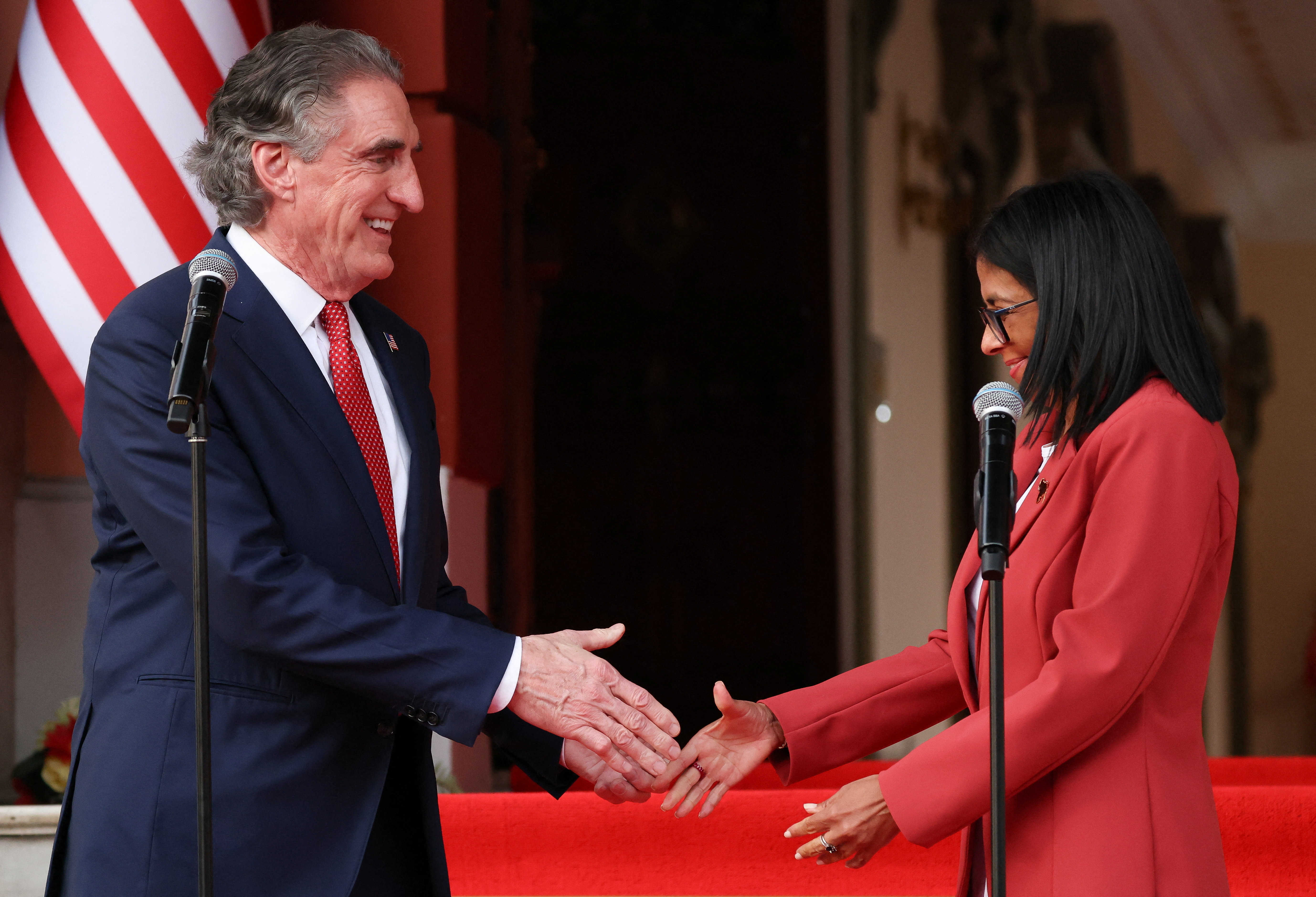 Venezuela signs energy agreements with shell to boost oil sector