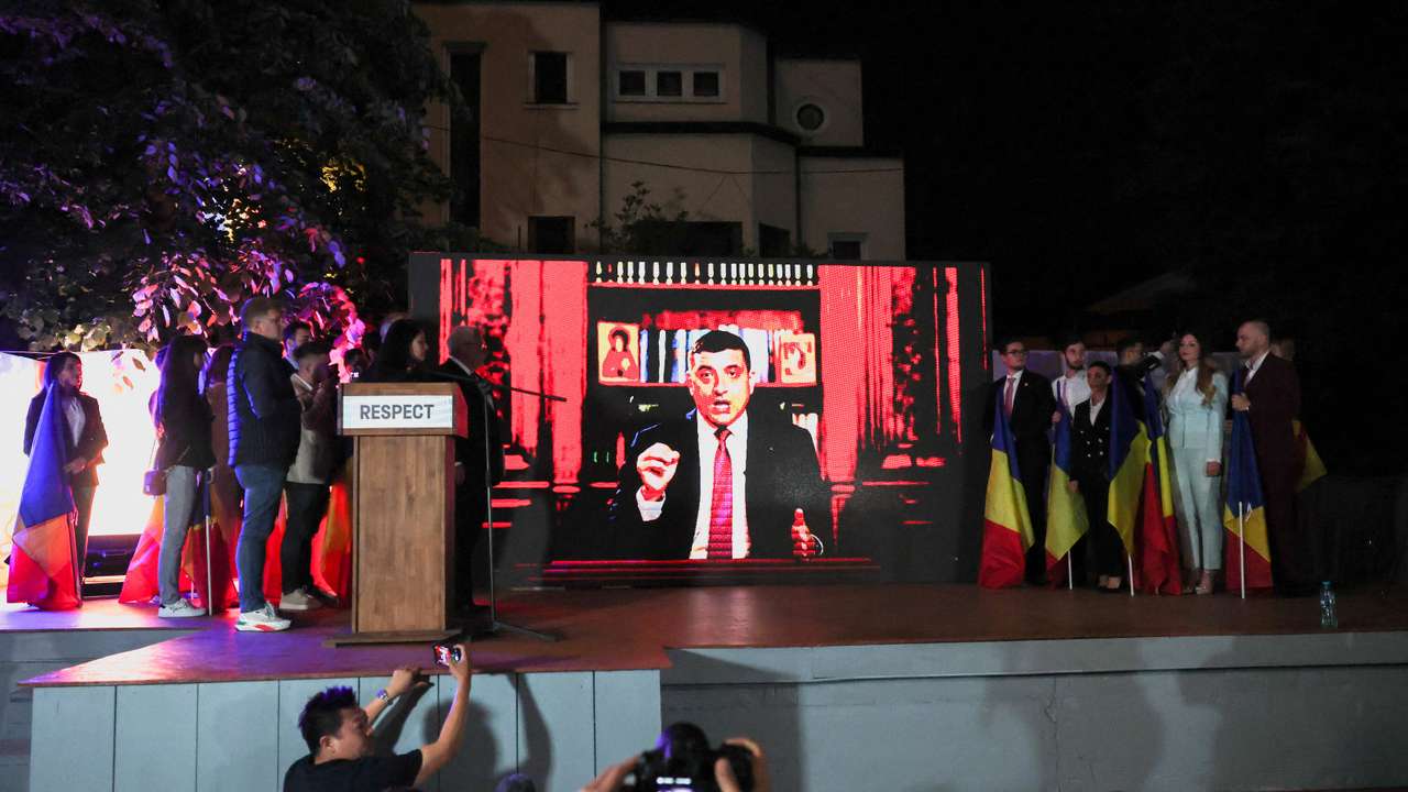 Romania holds new presidential election