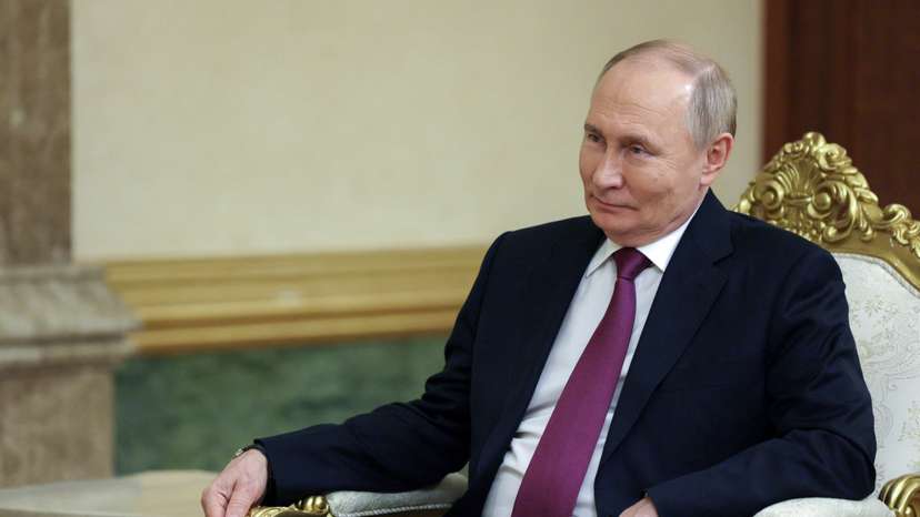 Russian President Vladimir Putin meets Chairman of the People's Council of Turkmenistan and former President Kurbanguly Berdymukhamedov on the sidelines on the sidelines of a cultural forum in Ashgabat