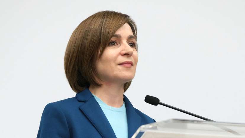 Moldova holds second round of presidential election