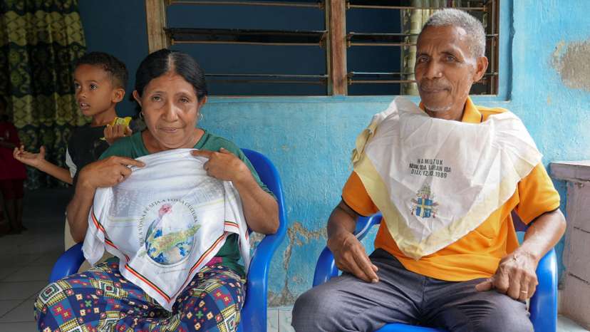Elderly Catholic couple in Dili remembers Pope Francis following his death