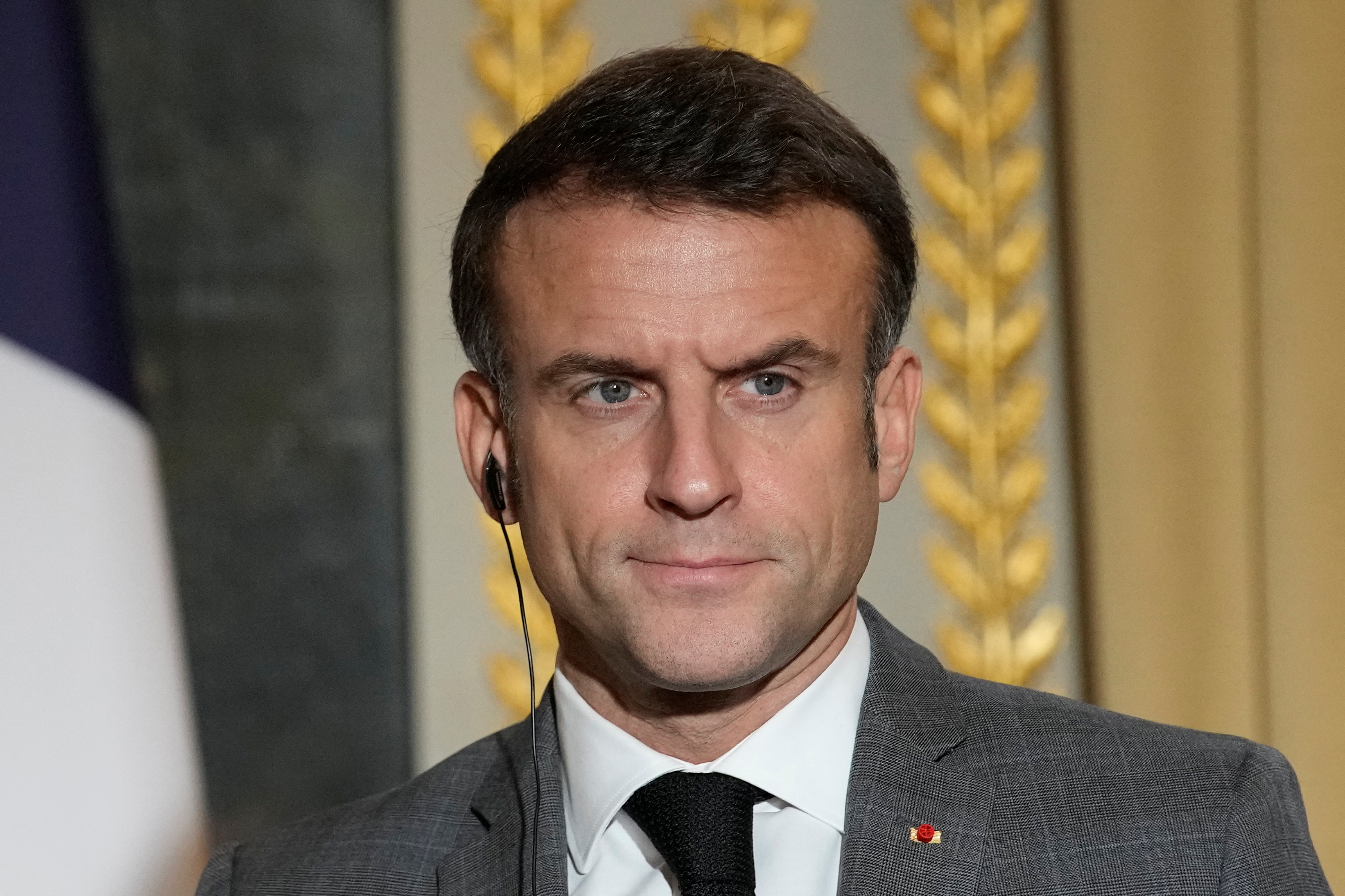 Czech President Pavel and French President Macron meet in Paris