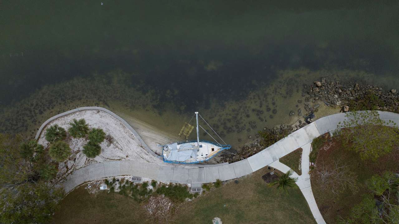 Hurricane Milton approaches Sarasota, Florida