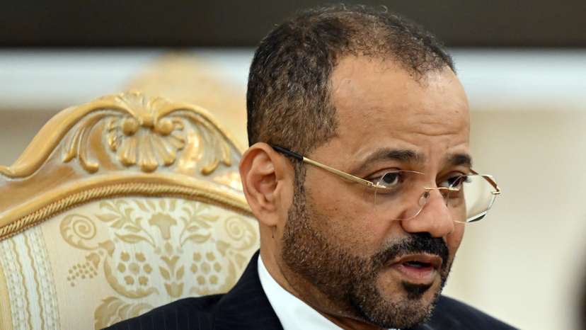 FILE PHOTO: Russia's Foreign Minister Sergei Lavrov meets with Oman's Foreign Minister Sayyid Badr bin Hamad bin Hamood Albusaidi in Moscow