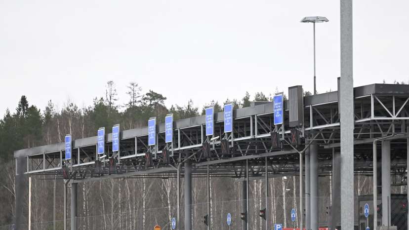 A view of the border between Russia and Finland at the Nuijamaa border checkpoint in Lappeenranta