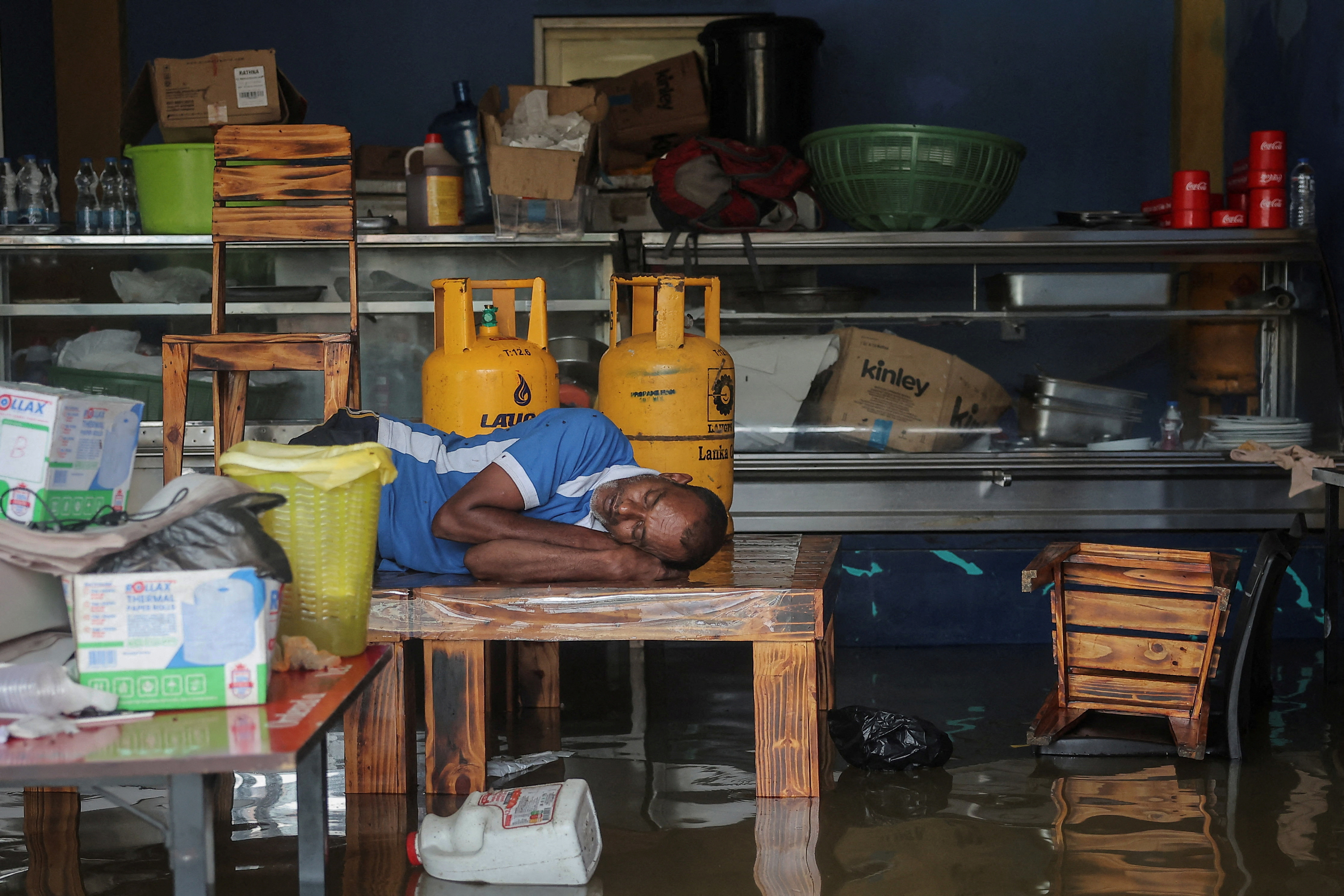 2024 in photos: the world under water