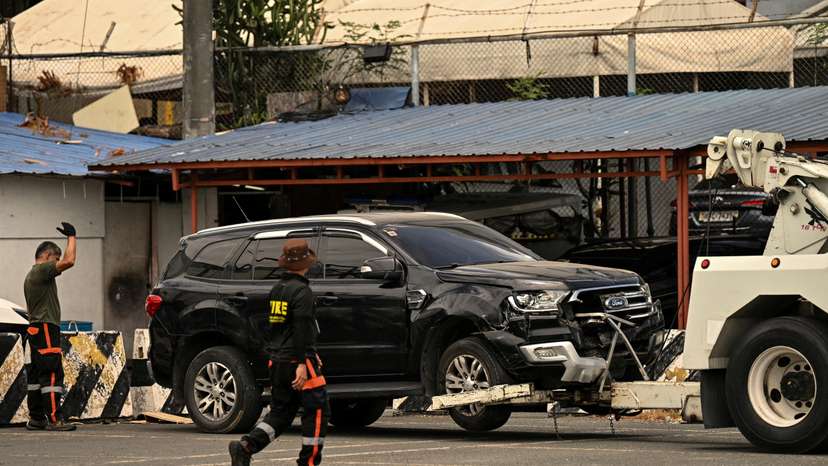 Manila airport car crash