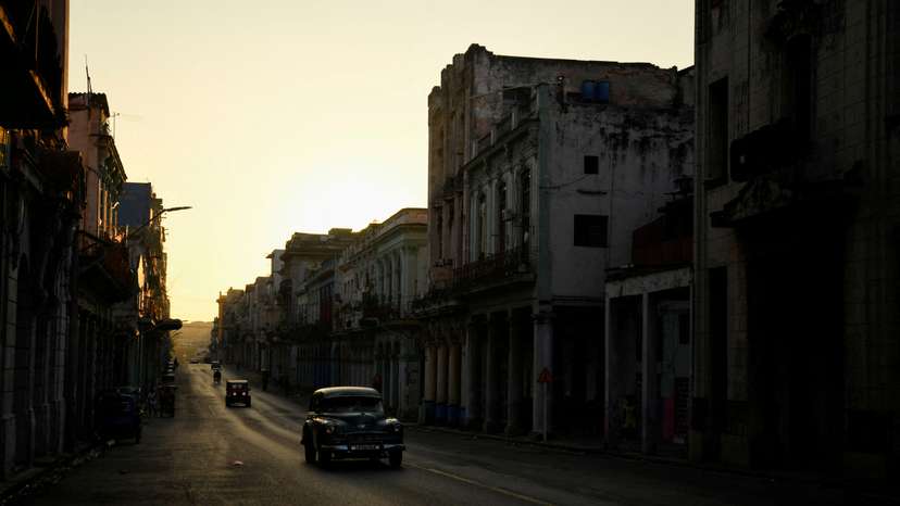 Cuba's electrical grid collapses, millions without power
