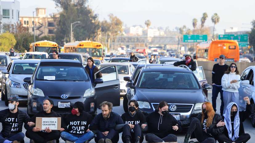 Protest demanding a ceasefire and an end to U.S. support for Israel's attack on Gaza, in Los Angeles