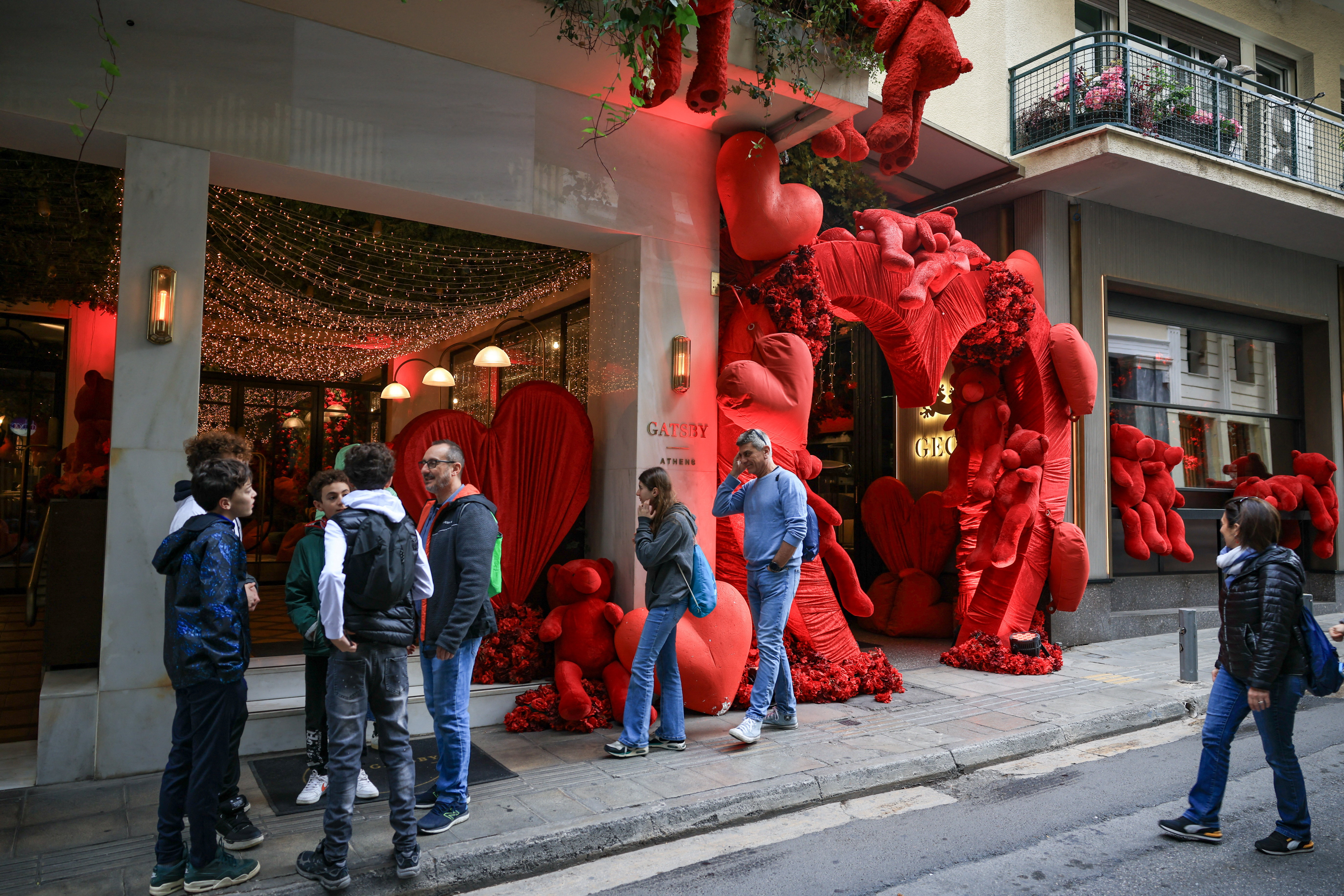 Israeli producer Dana Eden found dead, in Athens