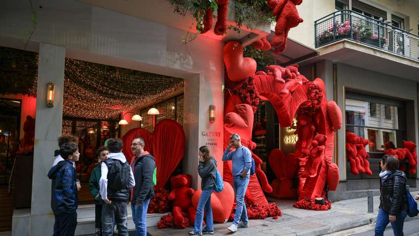 Israeli producer Dana Eden found dead, in Athens