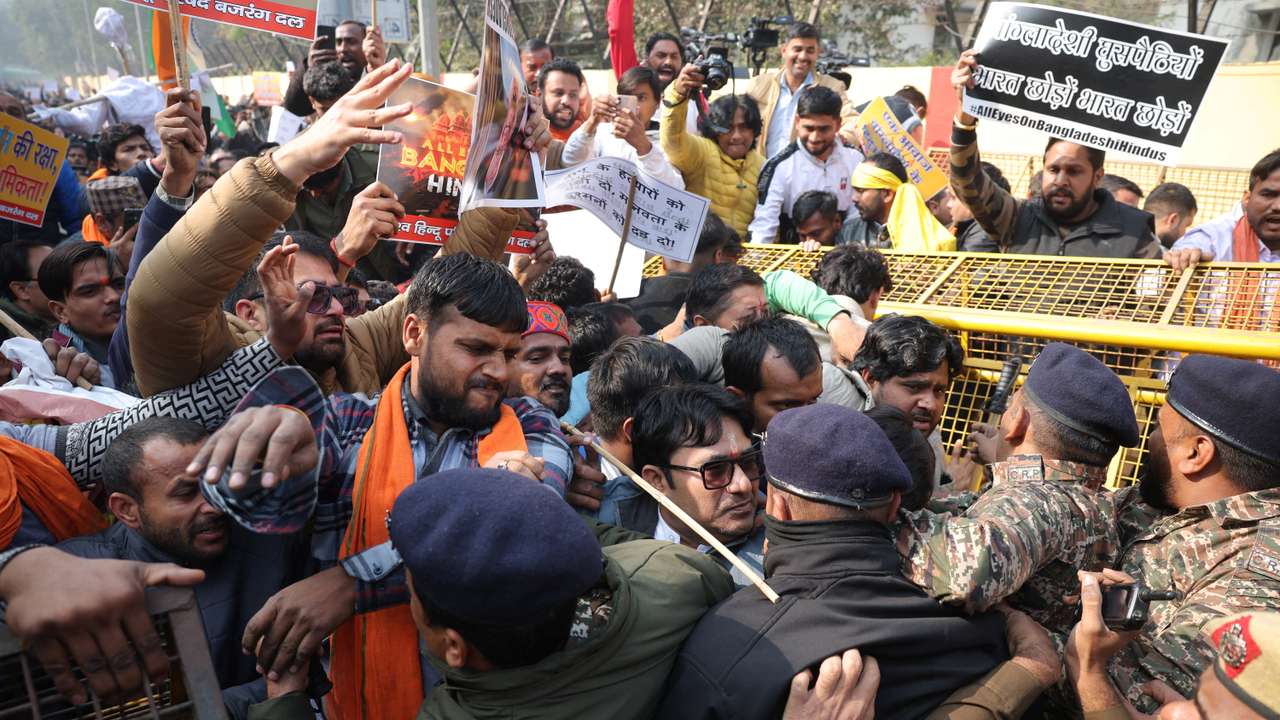 Protest against the lynching of a Hindu man in Bangladesh, near Bangladesh High Commission in New Delhi