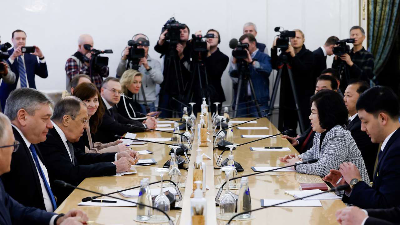 FILE PHOTO: Russian FM Sergei Lavrov and his North Korean counterpart Choe Son Hui meet in Moscow