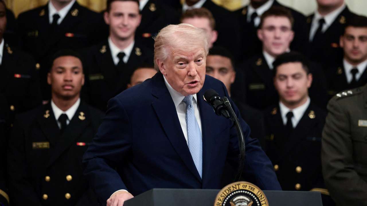 Presentation of the Commander-in-Chief's trophy at the White House in Washington