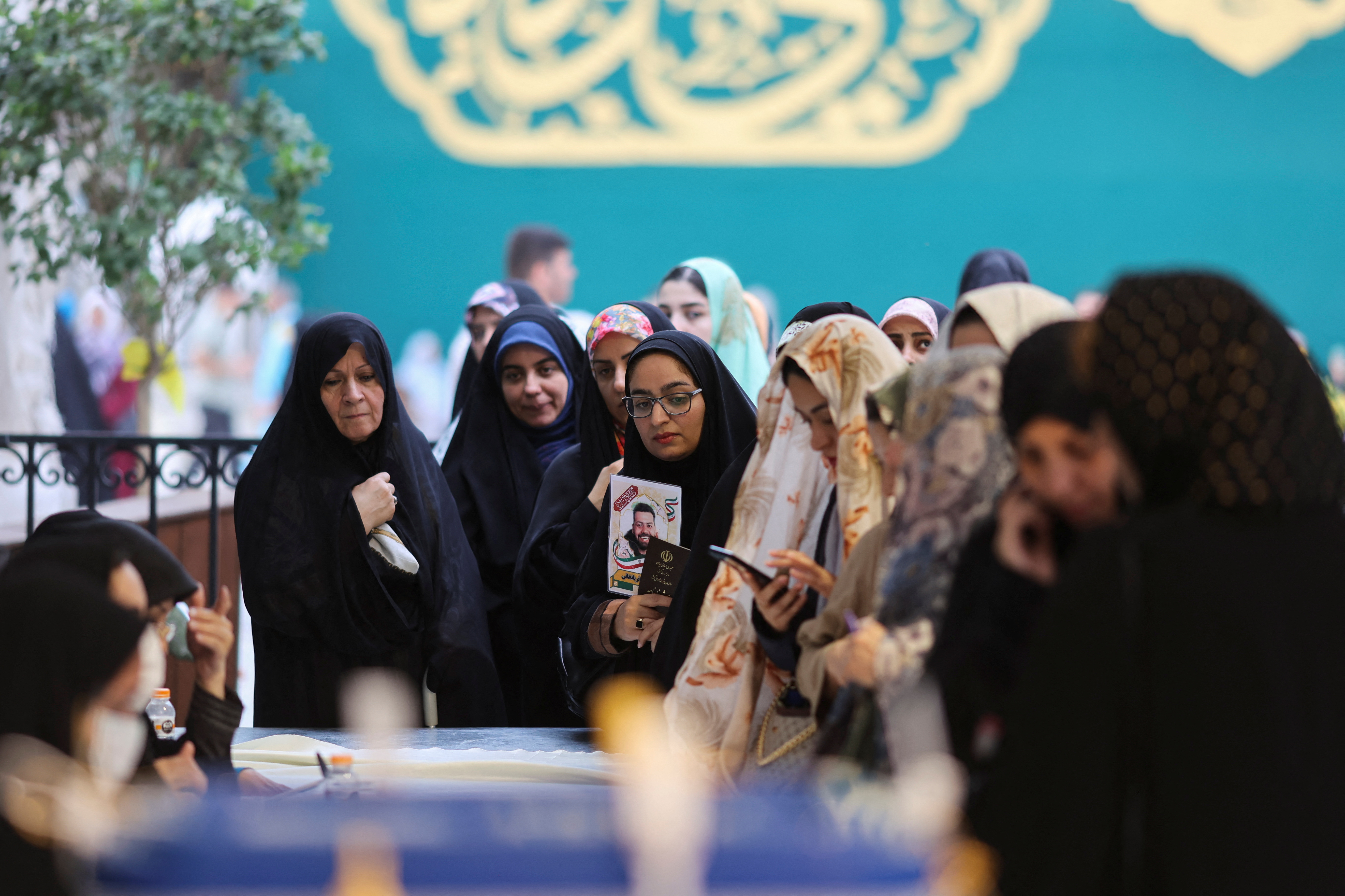 Iranians vote in snap presidential election